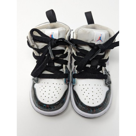 AIR JORDAN 1 MID SE TD 'TAKE FLIGHT' Size 5C - Picture 4 of 9